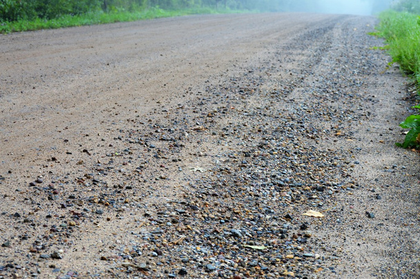 Aamusumu Country Roadilla
 - Valokuva, kuva