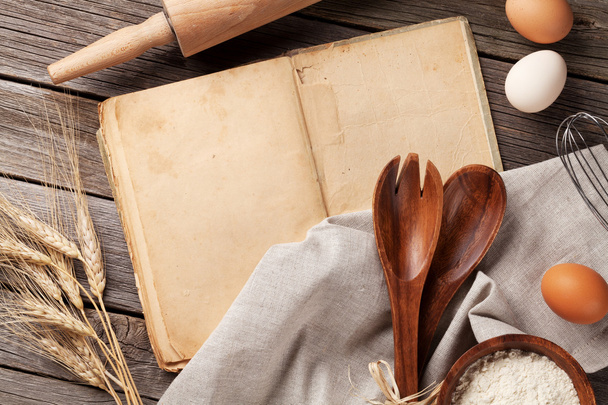 blank recipe book with utensils and ingredients - Φωτογραφία, εικόνα
