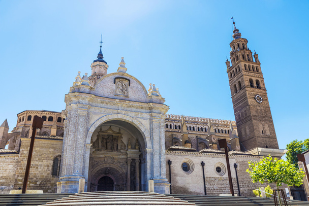 Kathedraal in Tarazona de Aragon, Zaragoza, Spanje - Foto, afbeelding