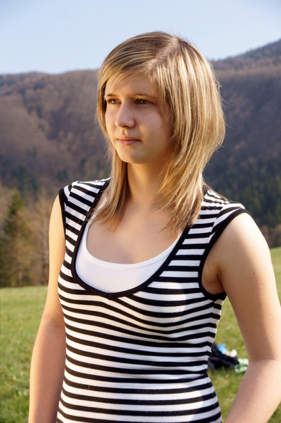 Beautiful teenage girl - Valokuva, kuva