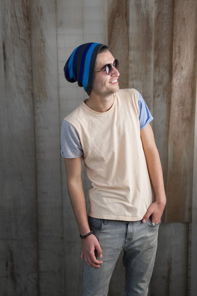 Portrait of hipster style guy - Fotoğraf, Görsel