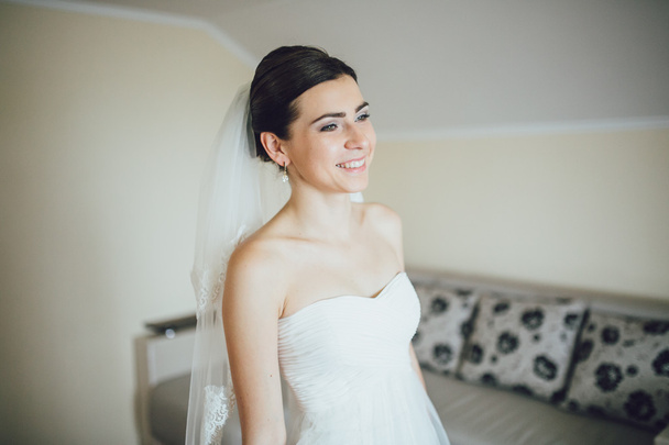 beautiful young bride - Fotoğraf, Görsel