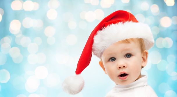 beautiful little baby boy in christmas santa hat - Foto, Imagem