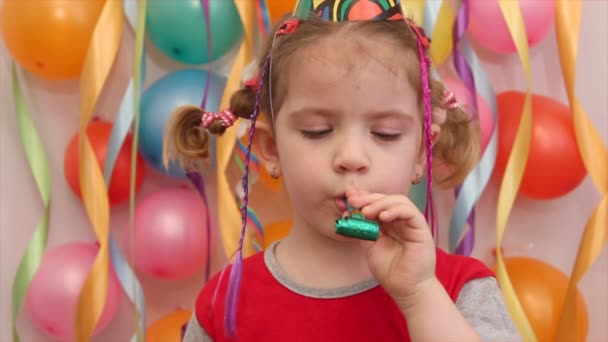 kleine meisje verjaardagspartij - Video