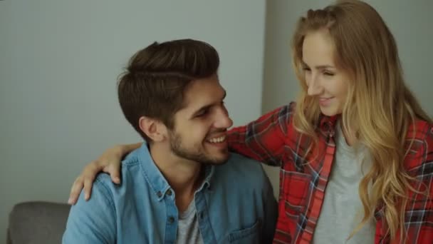 Couple hugging at home. - Materiał filmowy, wideo