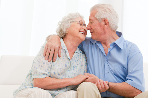 Liebevolles Seniorenpaar - Foto, Bild