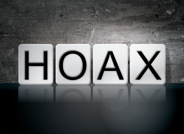 Hoax piastrelle lettere concetto e tema
 - Foto, immagini
