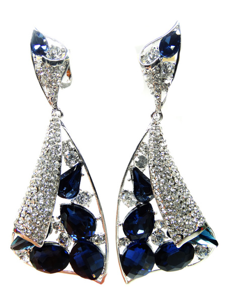 oorbellen met heldere kristallen sieraden - Foto, afbeelding
