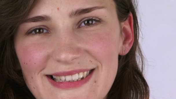 Mujer sonriente - Metraje, vídeo