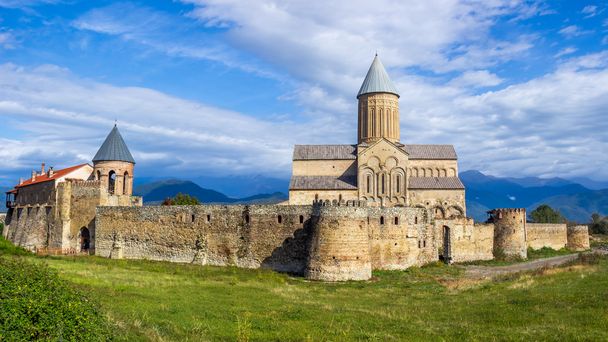 Panoramatický pohled na klášter Alaverdi - gruzínské pravoslavné  - Fotografie, Obrázek