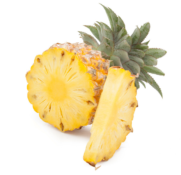 ananas dilimleri ile izole  - Fotoğraf, Görsel