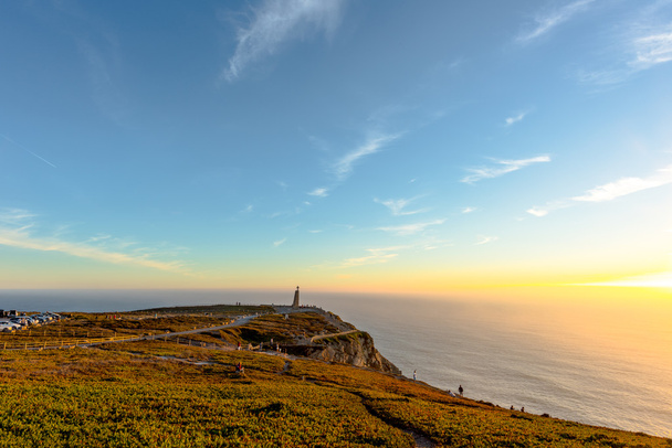 Cabo da Roca (Cape Roca) Batı Portekiz Atlantik kıyılarının görünümü - Fotoğraf, Görsel