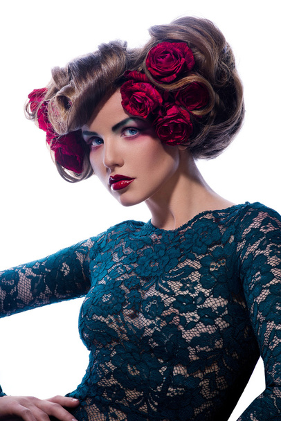 beautiful woman with flower in hair - Fotografie, Obrázek