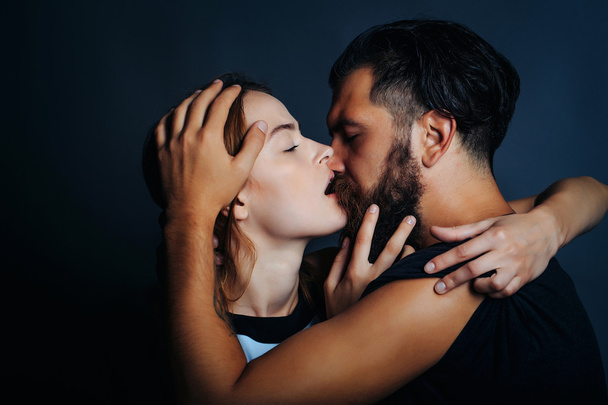 sexy couple embraces - Valokuva, kuva