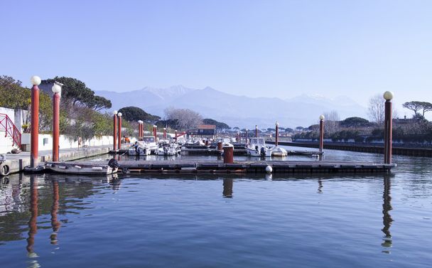 détail du port à forte dei marmi, tuscany italie - Photo, image