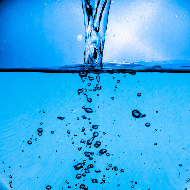 Bulles d'eau bleues
  - Photo, image