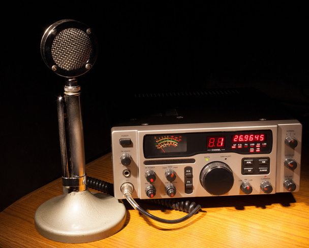 Radio set ready to talk - 写真・画像