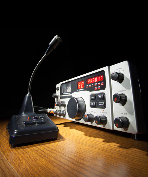 Radio and microphone - Foto, imagen