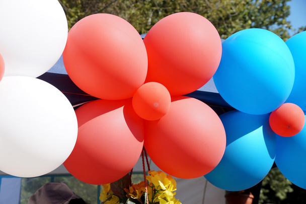 Palloncini multicolori in diversi colori
 - Foto, immagini