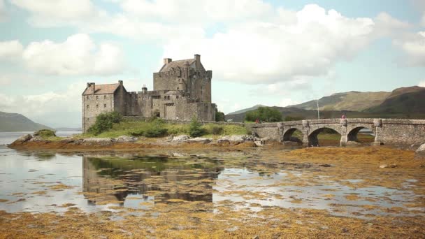Castelo Eilean Donan na Escócia - Filmagem, Vídeo