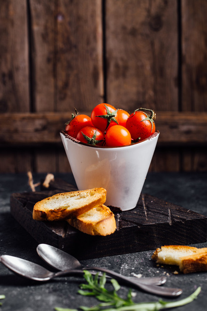 Fresh cherry tomatoes - Фото, изображение
