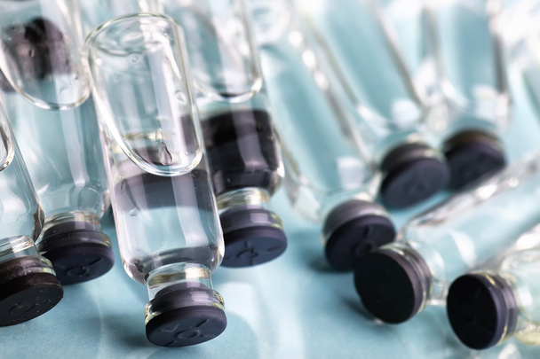 transparent vials of medicine - Foto, Imagem