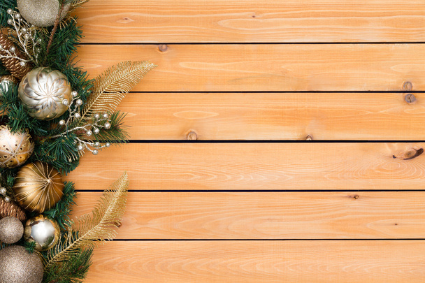Feestelijke achtergrond met Kerstmis garland - Foto, afbeelding