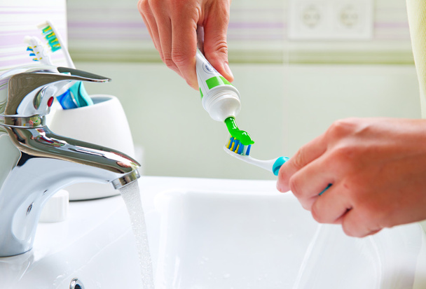 Brushing Teeth. Bathroom - Foto, Imagen
