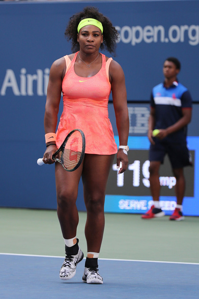 Twenty one times Grand Slam champion Serena Williams in action during her round four match at US Open 2015 - Foto, Imagem