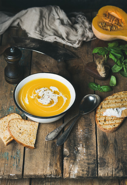 Pumpkin cream soup  - Foto, Imagen