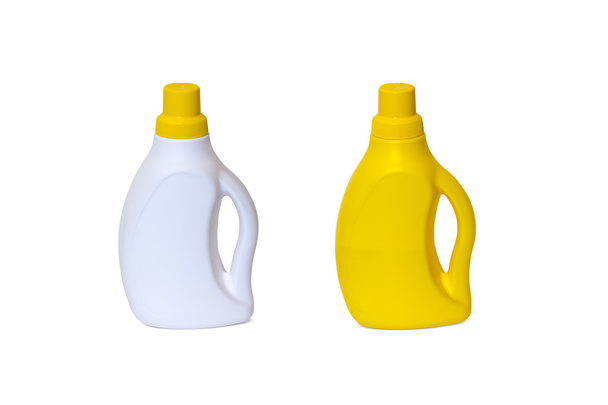 Біло-жовтий пластиковий миючий контейнер, пляшка, ізольовані
 - Фото, зображення
