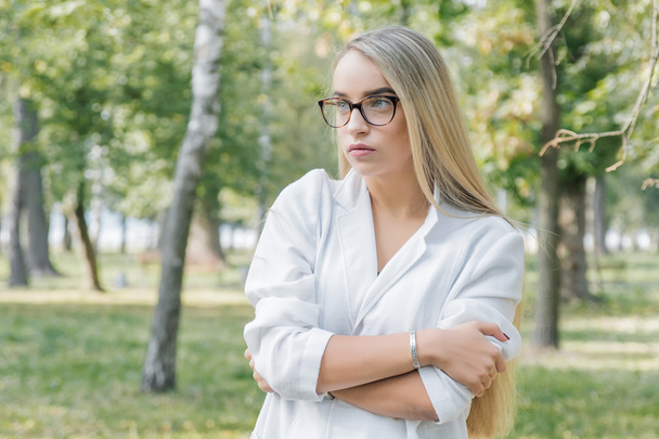 young woman in glasses - Foto, immagini