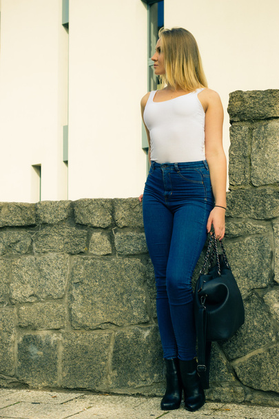 Fashionable woman with handbag - Fotografie, Obrázek