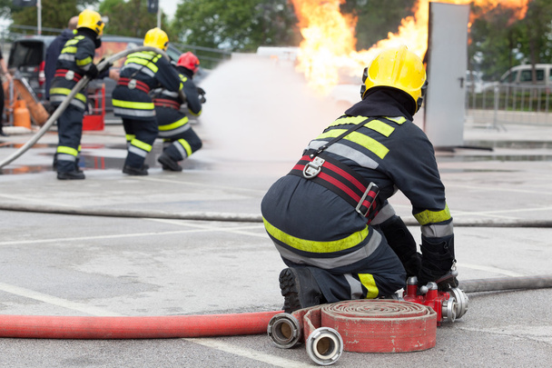 Fire department training - Zdjęcie, obraz