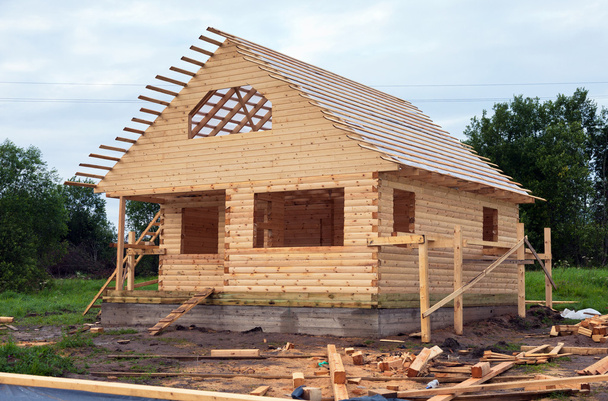 Casa in legno in costruzione - Foto, immagini