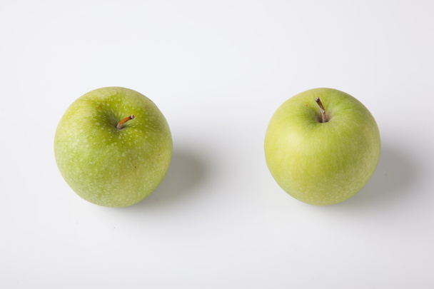 Two fresh green apple - Photo, image