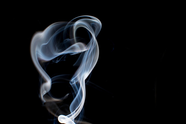smoke on black - Foto, Bild