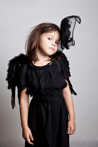 Pequeno anjo negro
 - Foto, Imagem