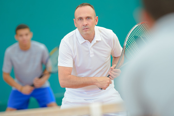 man playing  tennis game - Fotoğraf, Görsel