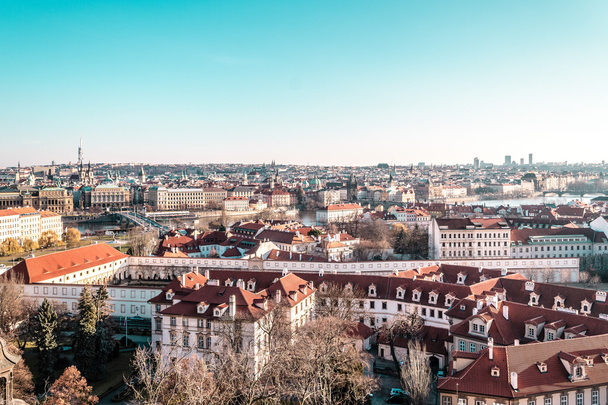 panoramiczny widok na Pragę, Republika Czeska - Zdjęcie, obraz