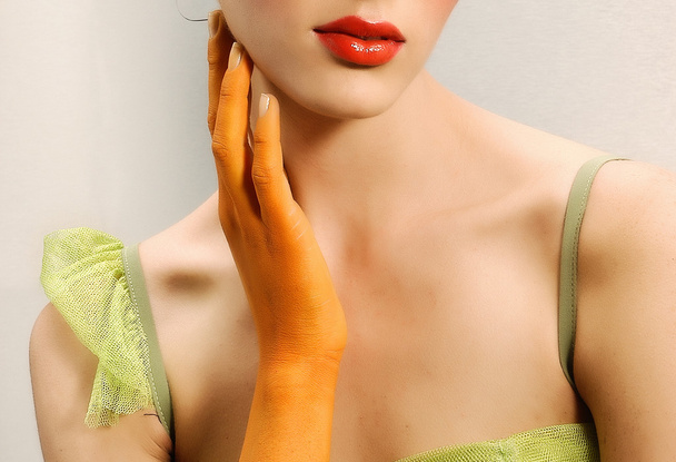 ženy módní portrét s barevné make-upu - Fotografie, Obrázek