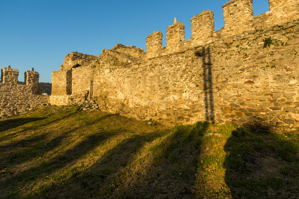 Vista sul tramonto nella fortezza bizantina di Kavala, Macedonia orientale e Tracia
 - Foto, immagini