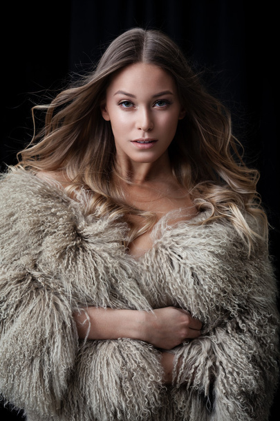 Lady in fur coat - Valokuva, kuva