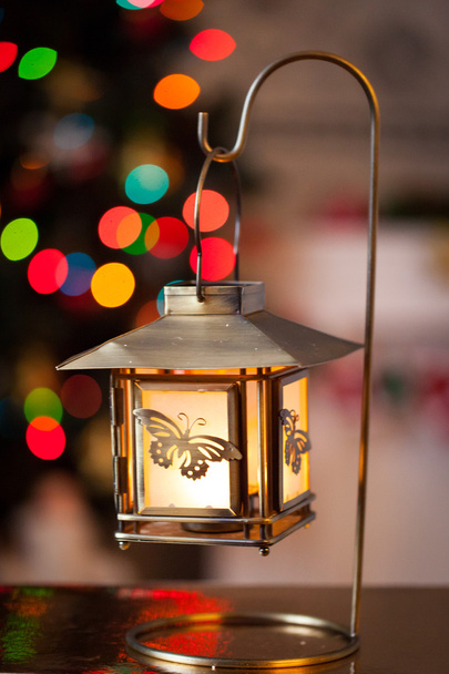 Ліхтар на новорічній ялинці
 - Фото, зображення