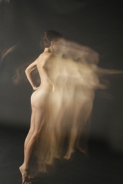 Dancer in motion - Fotó, kép