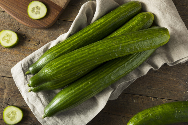 Raw Green Organic European Cucumbers - Foto, Imagen