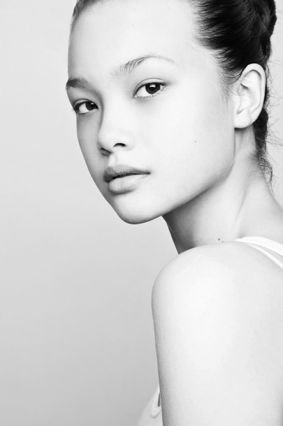 Beautiful Asian girl - Valokuva, kuva
