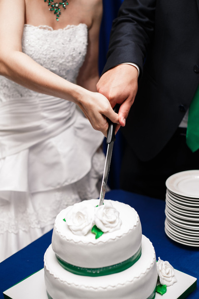 White wedding cake - Fotoğraf, Görsel