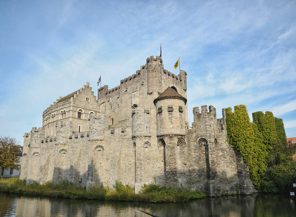 gravensteen, średniowieczny zamek wybudowany w roku 1180 przez licznik philip Alzacji, Gandawa, Belgia - Zdjęcie, obraz