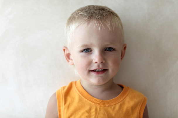 Portrait of smiling child - Fotoğraf, Görsel
